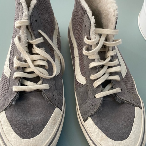 Super cute Madewell Vans high top - Picture 2 of 4